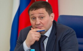 Бочаров запустил отраслевые консультации