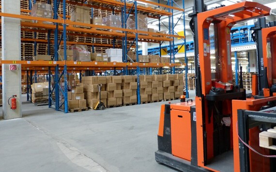 Как сделать выбор: продажа складской техники и грузоподъемного оборудования